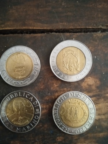 Italian 500 lire bimetallic - 500,