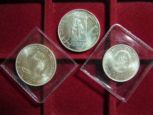 Italy 1988 200 100 - 100,, lire